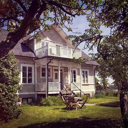Three Pheasants Boutique Bed And Breakfast Ekeby  Экстерьер фото