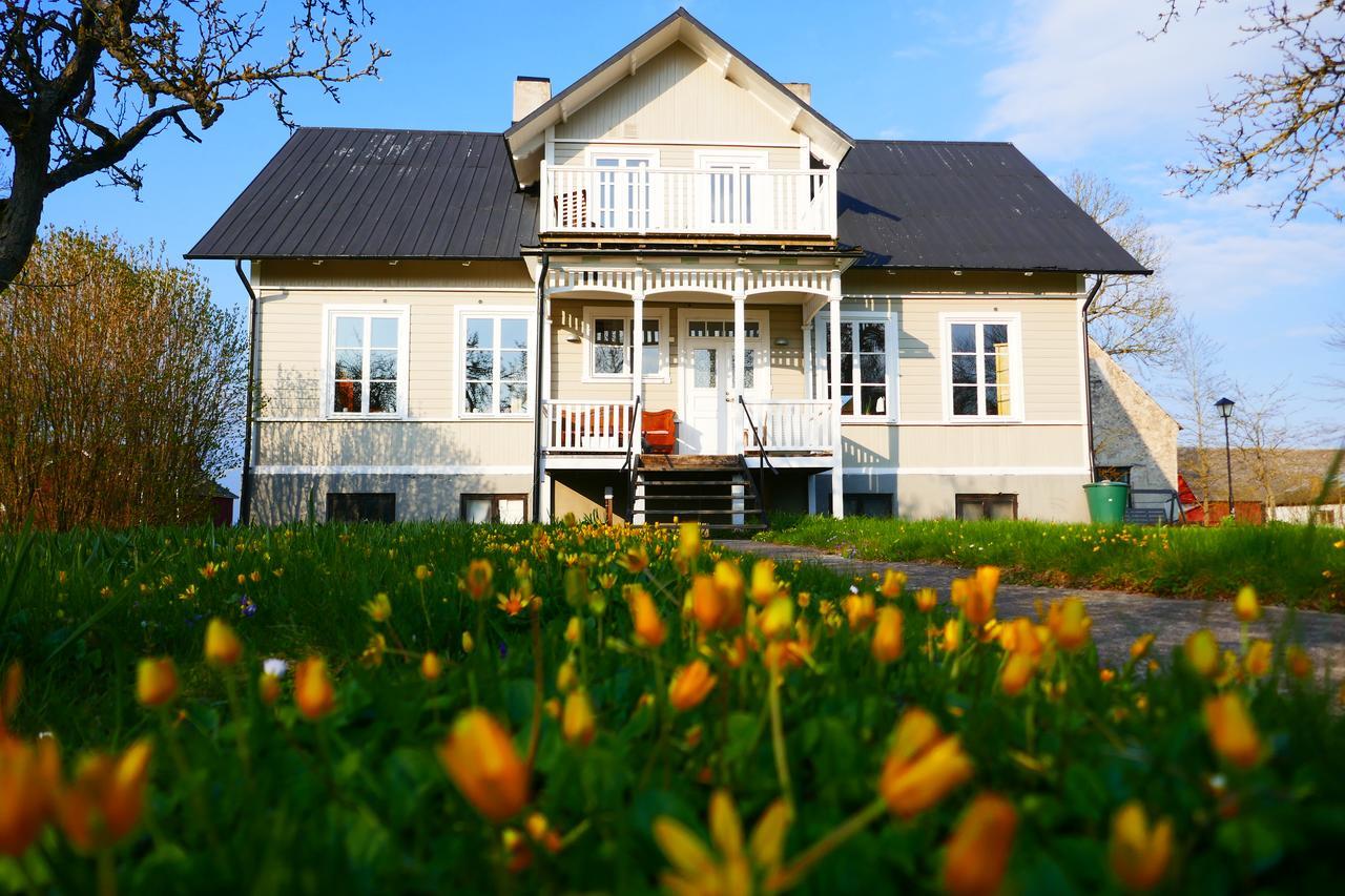Three Pheasants Boutique Bed And Breakfast Ekeby  Экстерьер фото